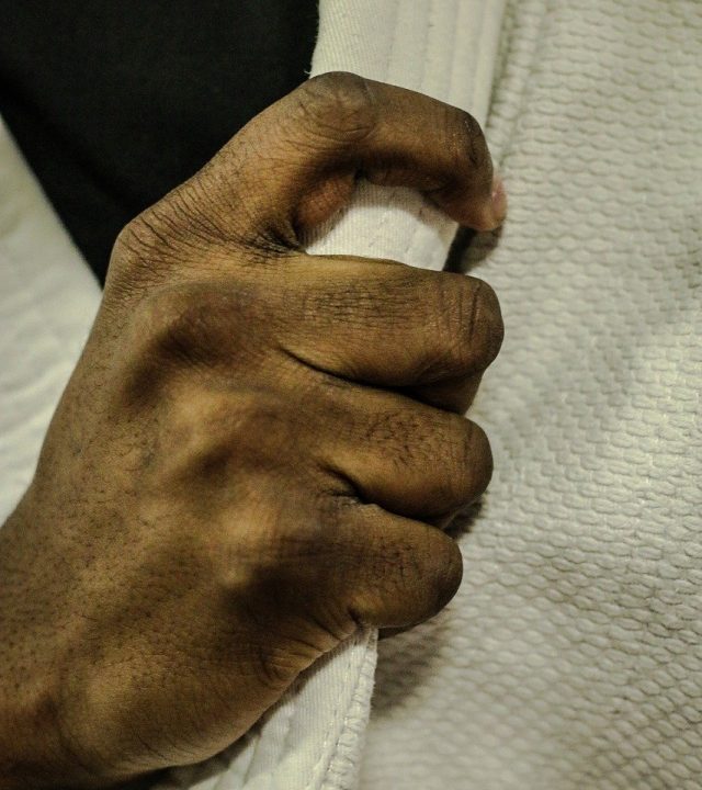 judo, hands, kimono-2121622.jpg
